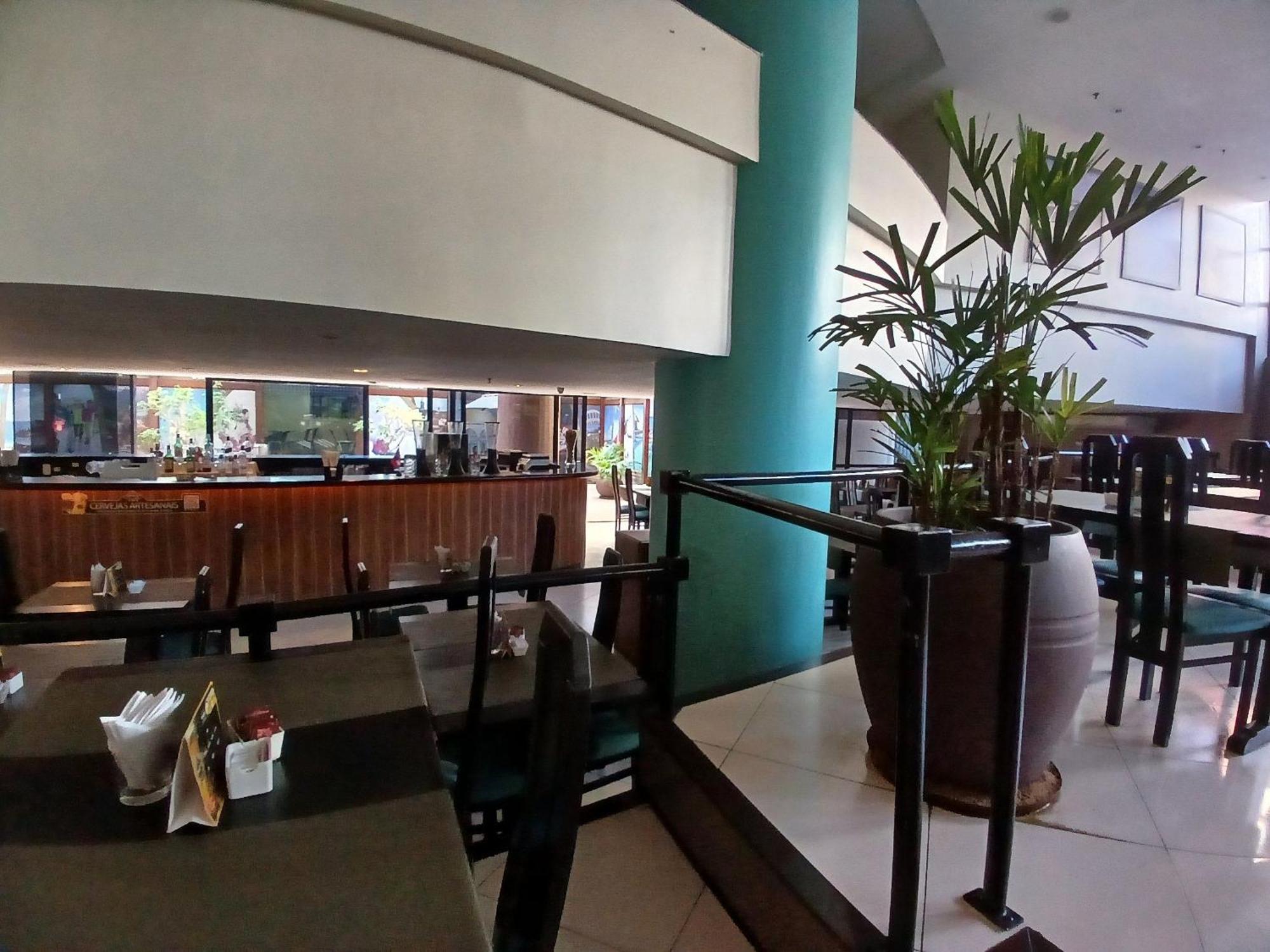 ホテル Flat Brasil Tropical By Escala Imoveis フォルタレザ エクステリア 写真